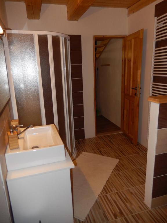 Apartment U Lochu Knovicky Exterior foto